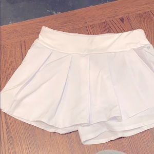 NWT!! Fabletics Run Skort